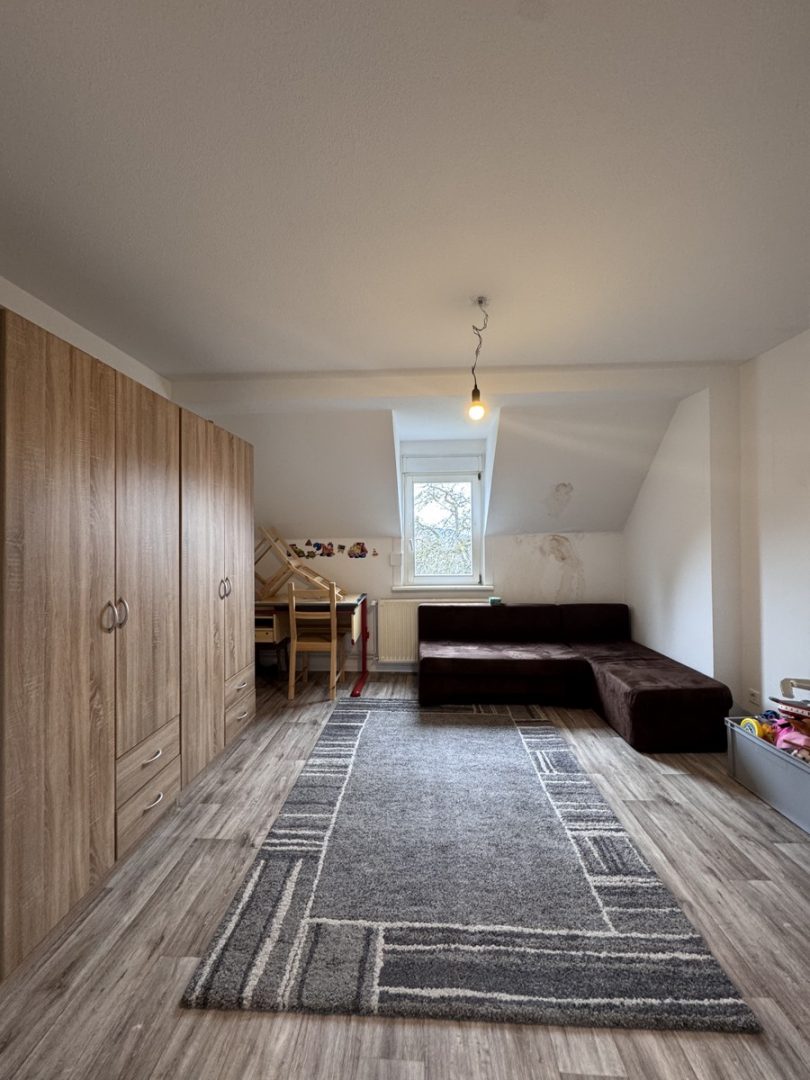 1 Stock Schlafzimmer