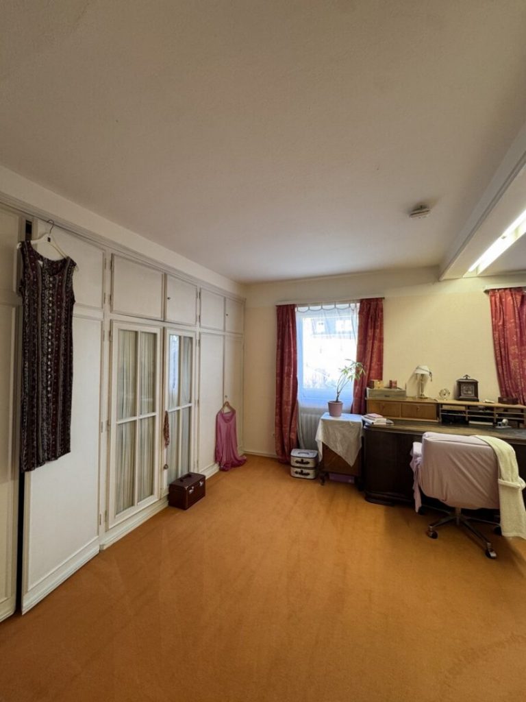 Og Schlafzimmer/Ankleide
